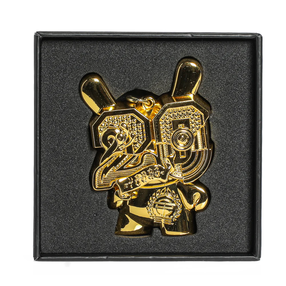2024 CON EXCLUSIVE: 20th Anniversary Solid Metal Dunny Keychain - “Goldchrome” by Tristan Eaton (Limited Edition of 200) - Image 7