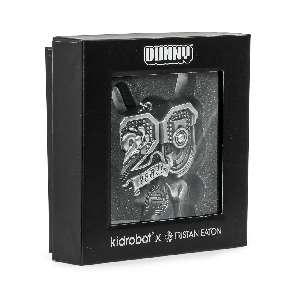 20th Anniversary Solid Metal Dunny Keychain - “Silverchrome” by Tristan Eaton (Limited Edition of 200) - Image 6