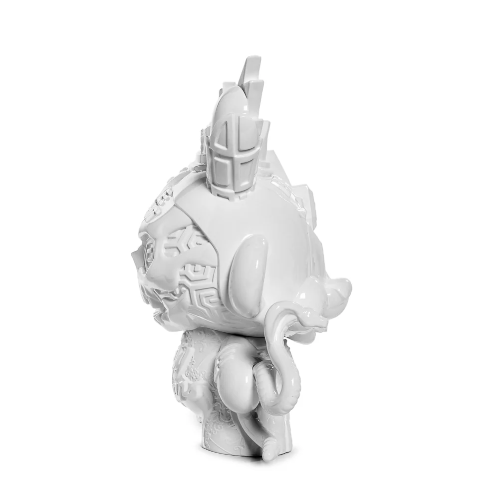 20th Anniversary Still Life Dunny 8" Art Figure - “Shock White” by Tristan Eaton - Image 4