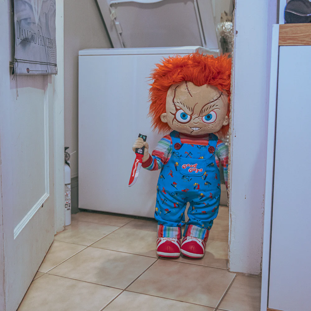 Bride of Chucky - Evil Chucky 30" Life-Size Plush - Image 6
