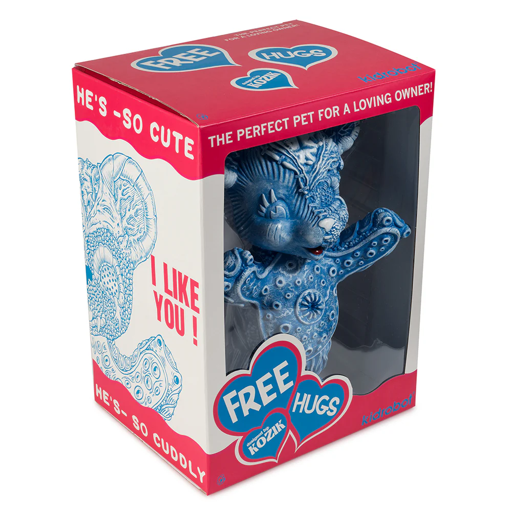 Free Hugs Bear Art Figure  - Blue Edition - Image 8
