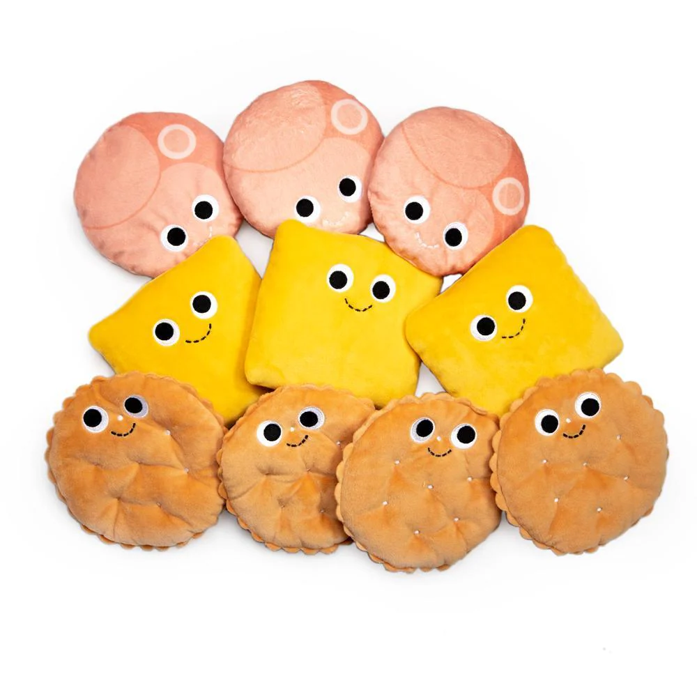 Yummy World Zoey and the YumYumables XL Interactive Plush - Image 10